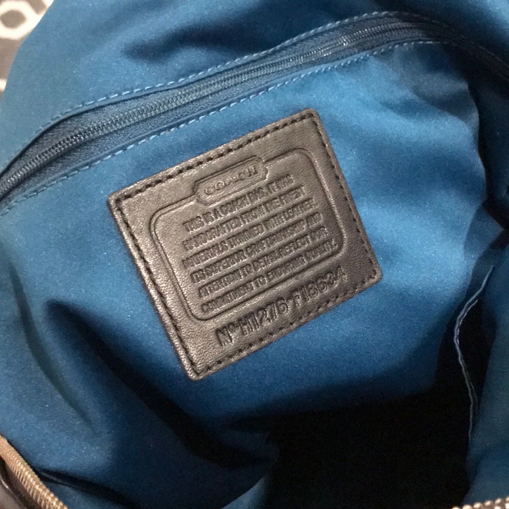 Coach Handbag - Picture 2 of 3